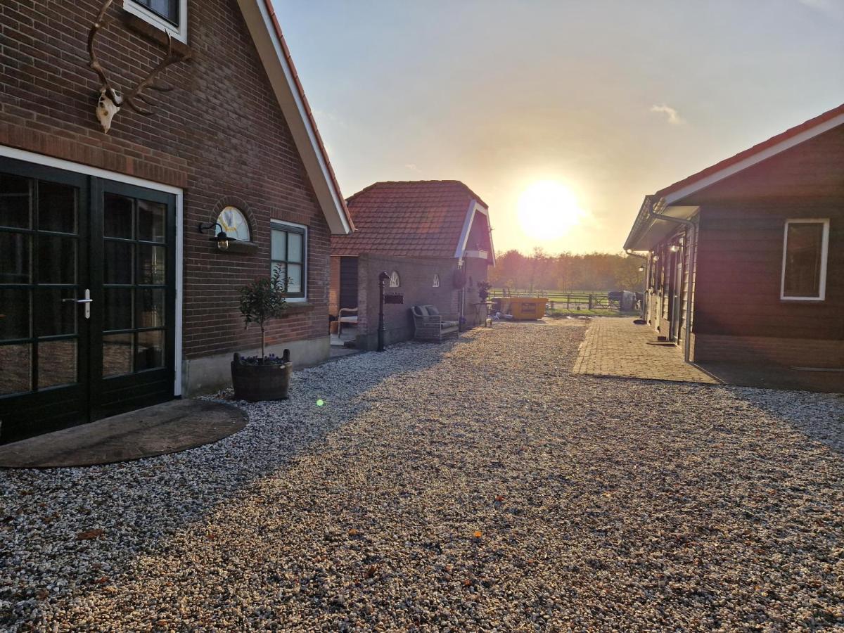 Bed & Breakfast Hoeve Happiness - Ontbijt Inbegrepen - Wellness Aanwezig Фортайзен Екстериор снимка
