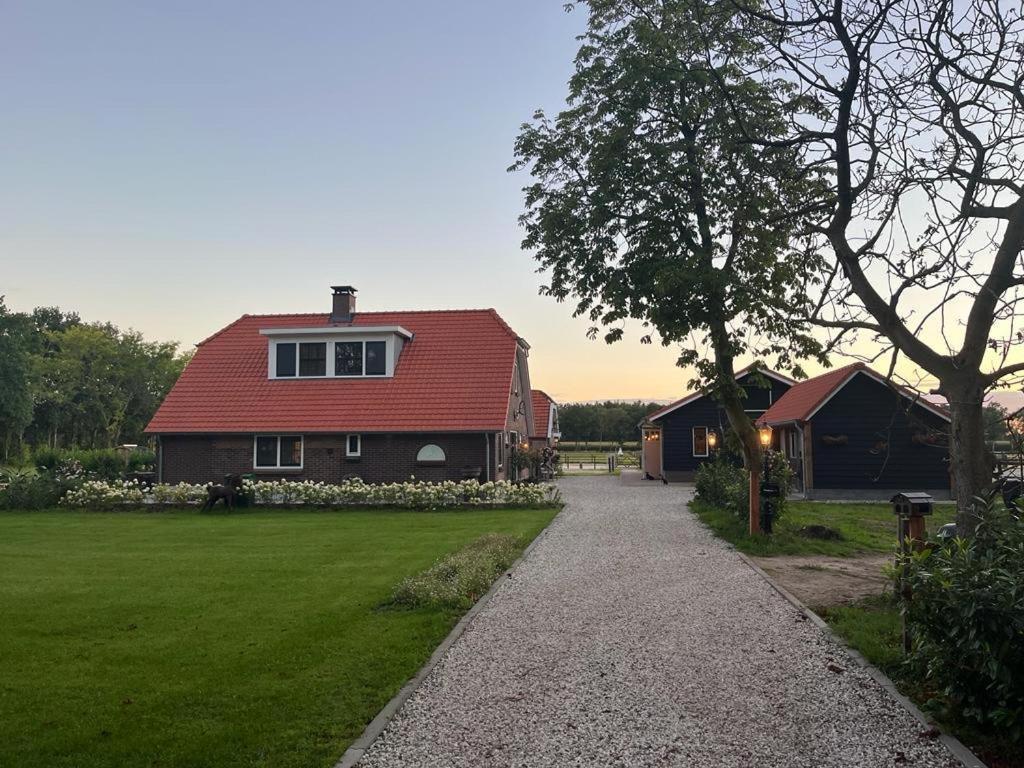 Bed & Breakfast Hoeve Happiness - Ontbijt Inbegrepen - Wellness Aanwezig Фортайзен Екстериор снимка