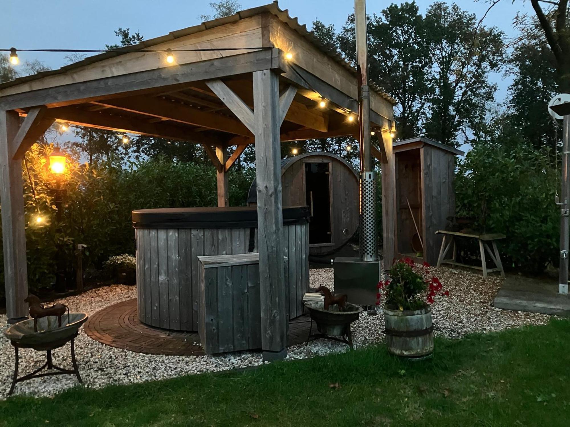 Bed & Breakfast Hoeve Happiness - Ontbijt Inbegrepen - Wellness Aanwezig Фортайзен Екстериор снимка