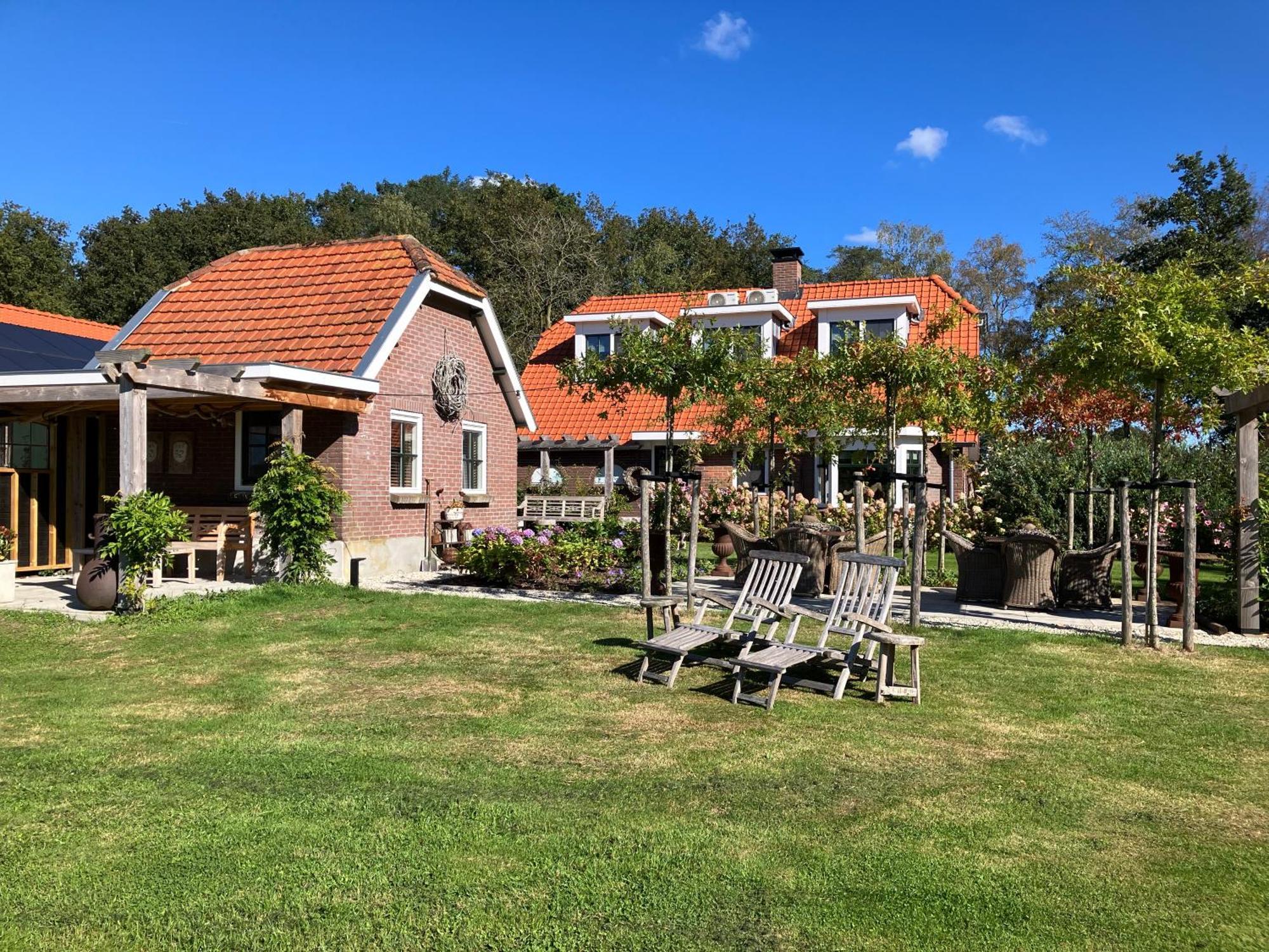Bed & Breakfast Hoeve Happiness - Ontbijt Inbegrepen - Wellness Aanwezig Фортайзен Екстериор снимка